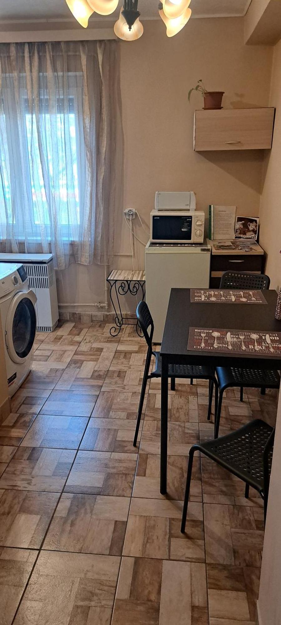Centrum Apartman Сольнок Екстер'єр фото