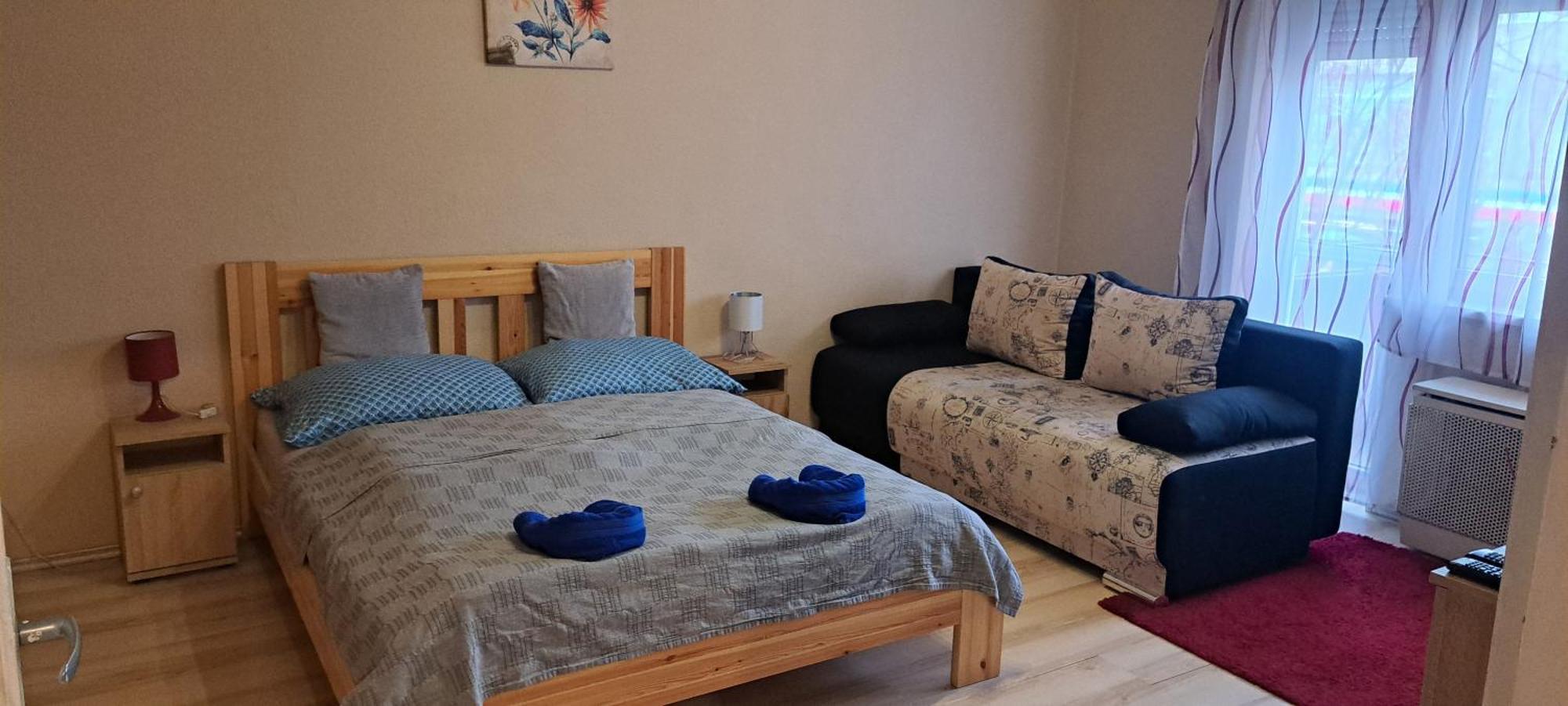 Centrum Apartman Сольнок Екстер'єр фото